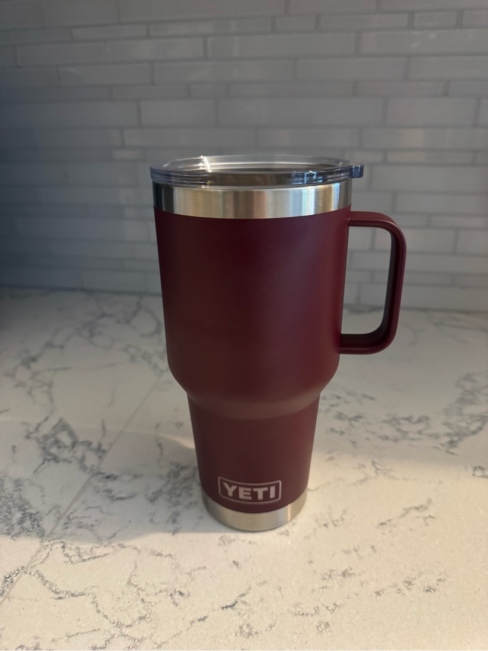 Yeti Maroon Travel Mug with Handle and Clear Lid